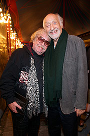 Zirkusdirektor Bernhard Paul und Karl Dall (©Foto: Roncalli/Chr. Rudnik)